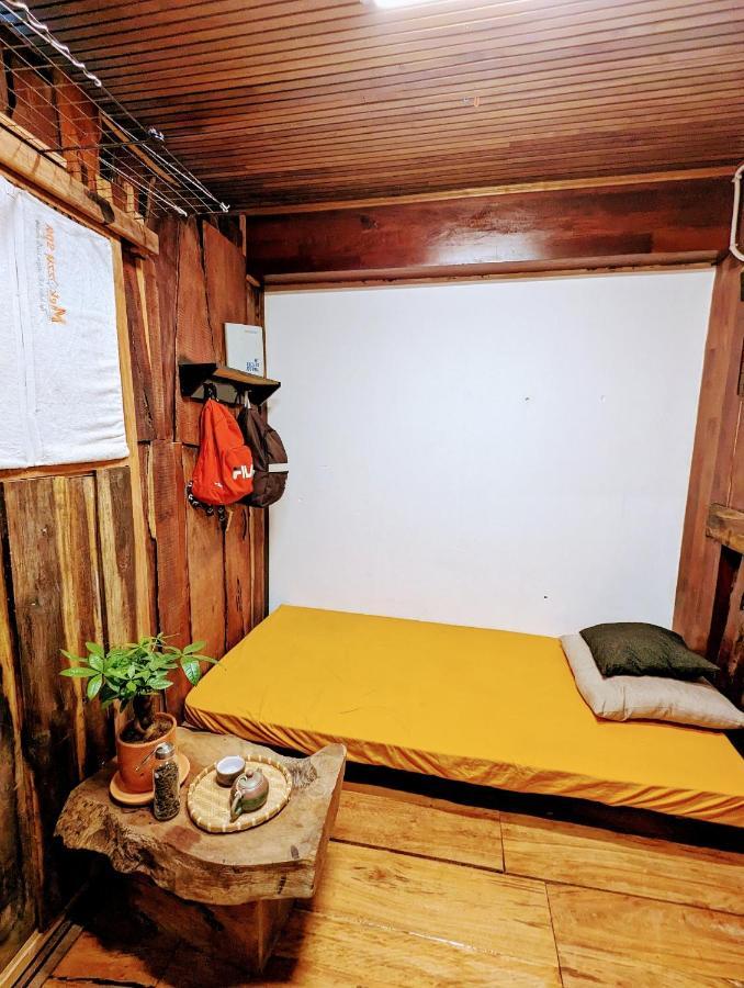 The Gk House Hostel, Ecolliving, Central City, Natural Wooden, Chill View Rooftop, Restaurant And Cocktail Bar 호치민 외부 사진