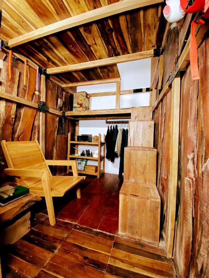 The Gk House Hostel, Ecolliving, Central City, Natural Wooden, Chill View Rooftop, Restaurant And Cocktail Bar 호치민 외부 사진