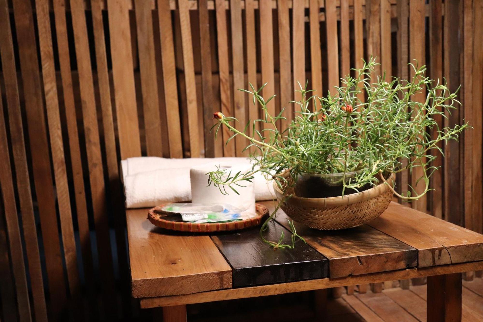 The Gk House Hostel, Ecolliving, Central City, Natural Wooden, Chill View Rooftop, Restaurant And Cocktail Bar 호치민 외부 사진