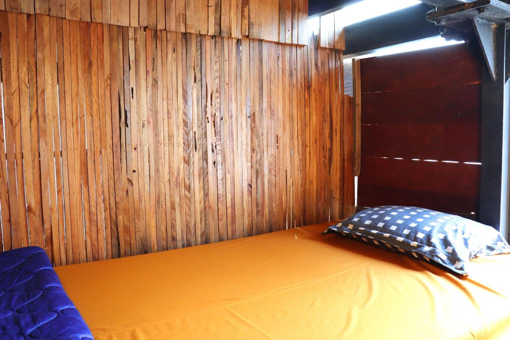 The Gk House Hostel, Ecolliving, Central City, Natural Wooden, Chill View Rooftop, Restaurant And Cocktail Bar 호치민 외부 사진