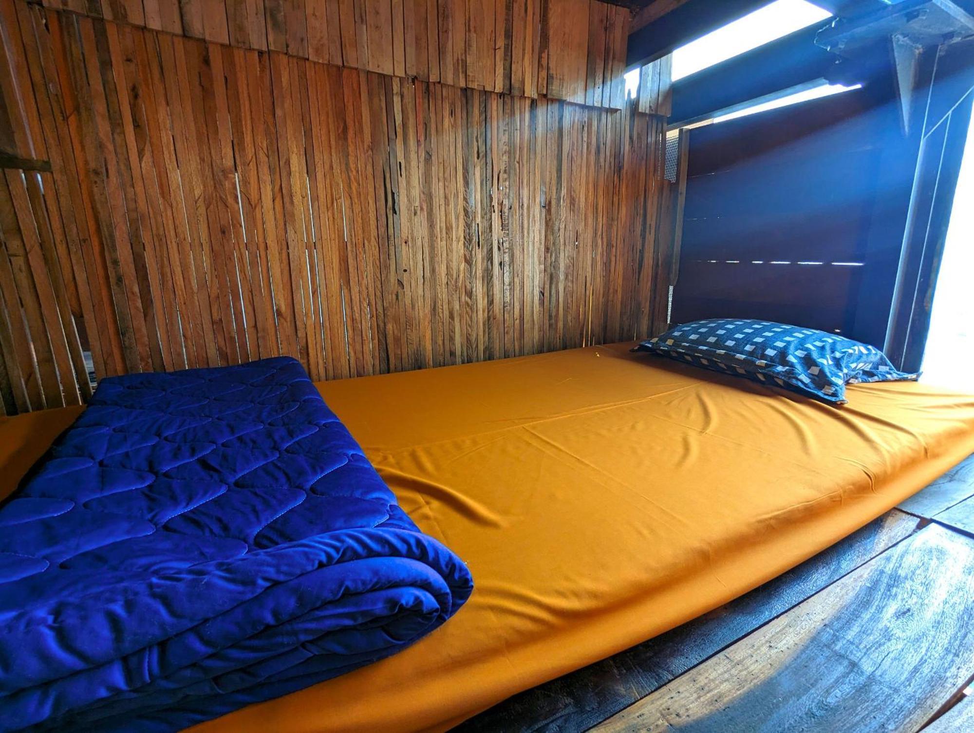 The Gk House Hostel, Ecolliving, Central City, Natural Wooden, Chill View Rooftop, Restaurant And Cocktail Bar 호치민 외부 사진