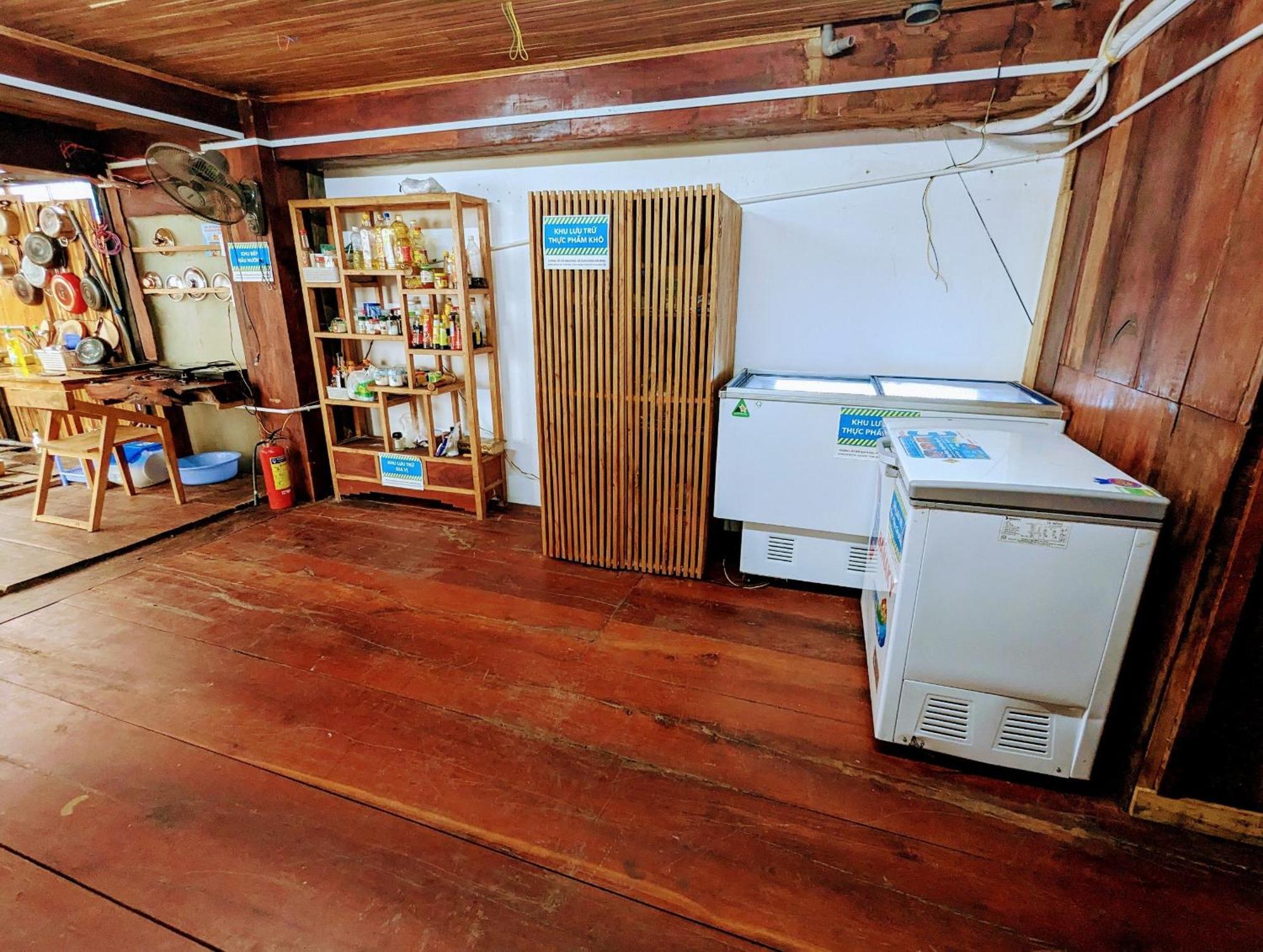 The Gk House Hostel, Ecolliving, Central City, Natural Wooden, Chill View Rooftop, Restaurant And Cocktail Bar 호치민 외부 사진