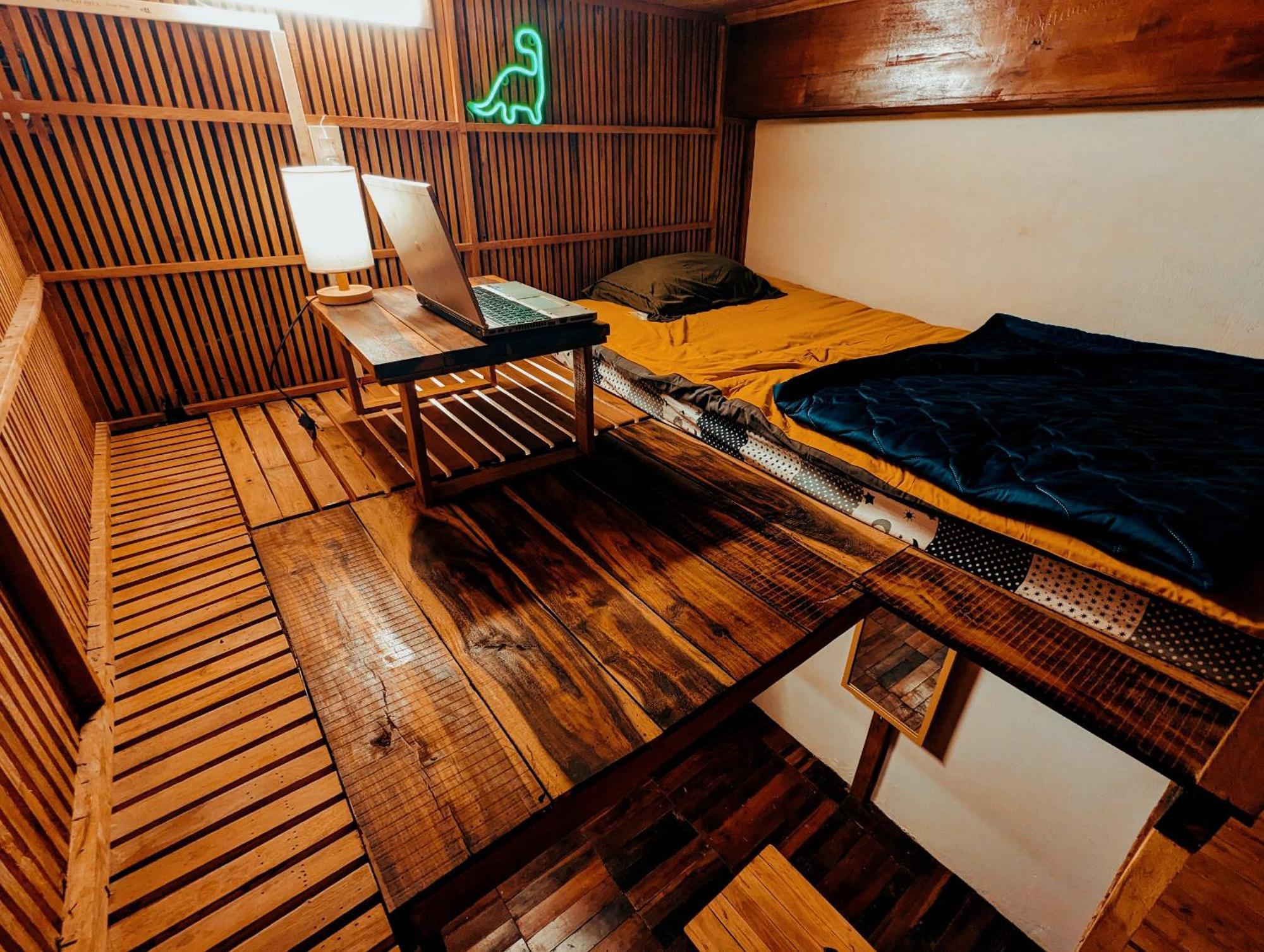 The Gk House Hostel, Ecolliving, Central City, Natural Wooden, Chill View Rooftop, Restaurant And Cocktail Bar 호치민 외부 사진